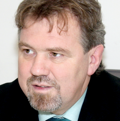 doc. dr. Štefan Čelan