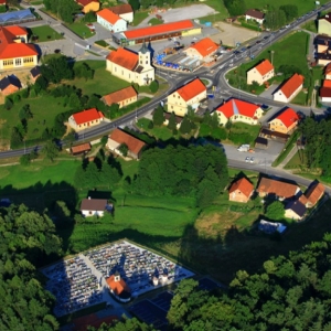 Trnovska vas